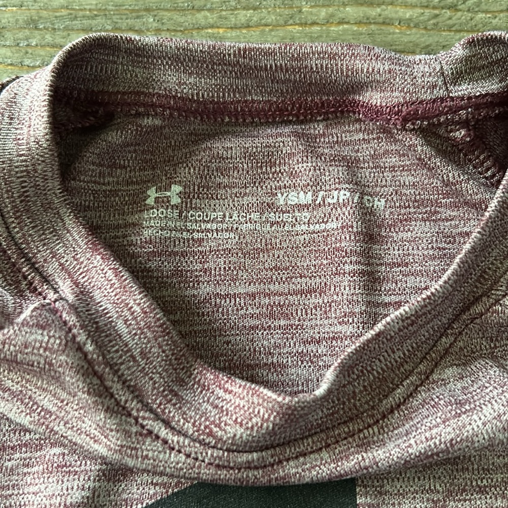 Tee - Picture 3 of 4